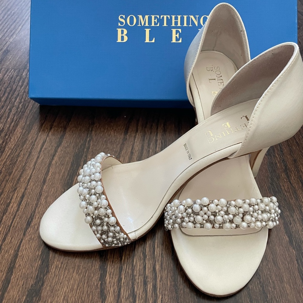 Something Bleu Cappy Bridal Heels Size 6.5